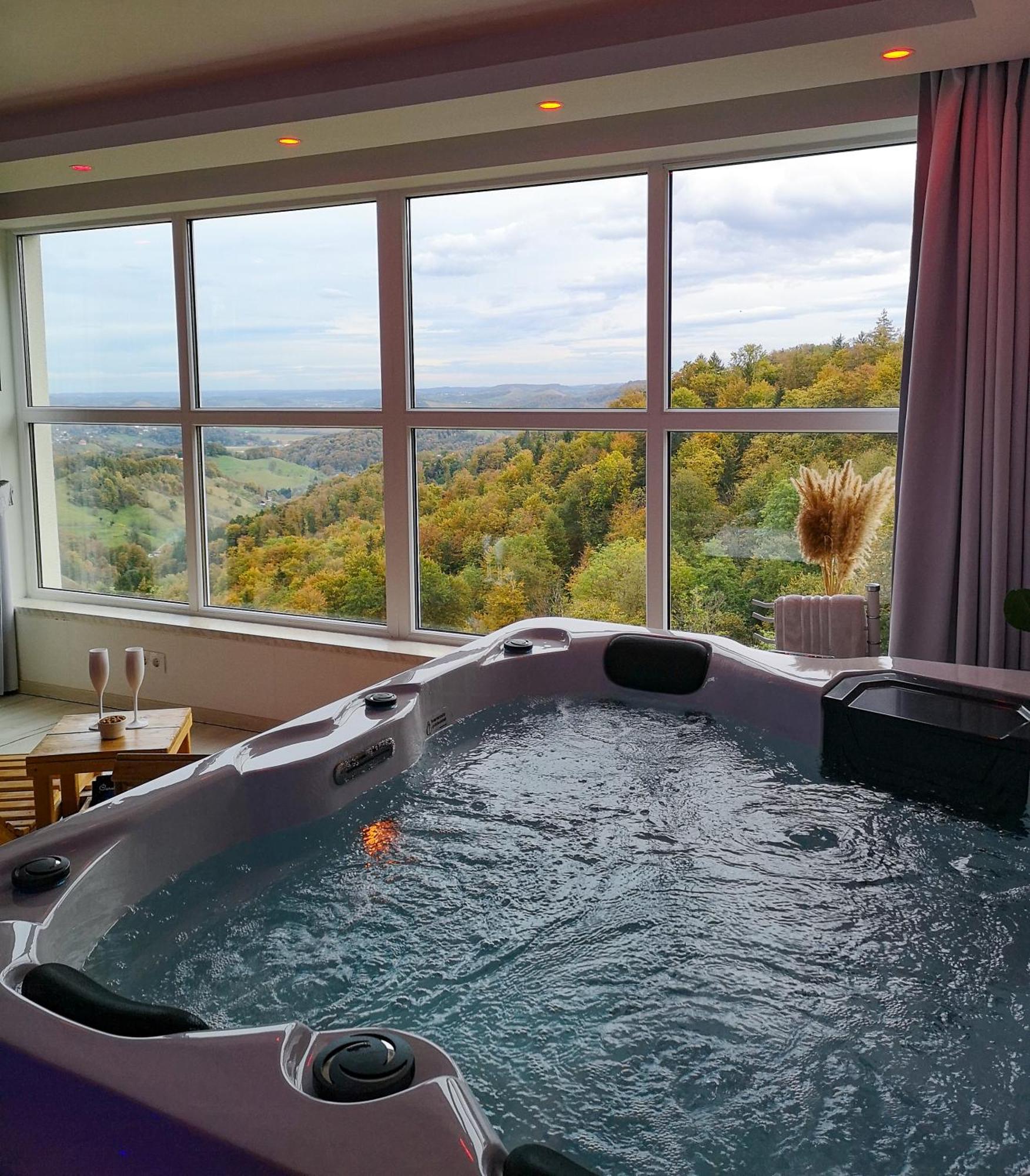 Wellness Pod Zvezdami, - Private Maribor