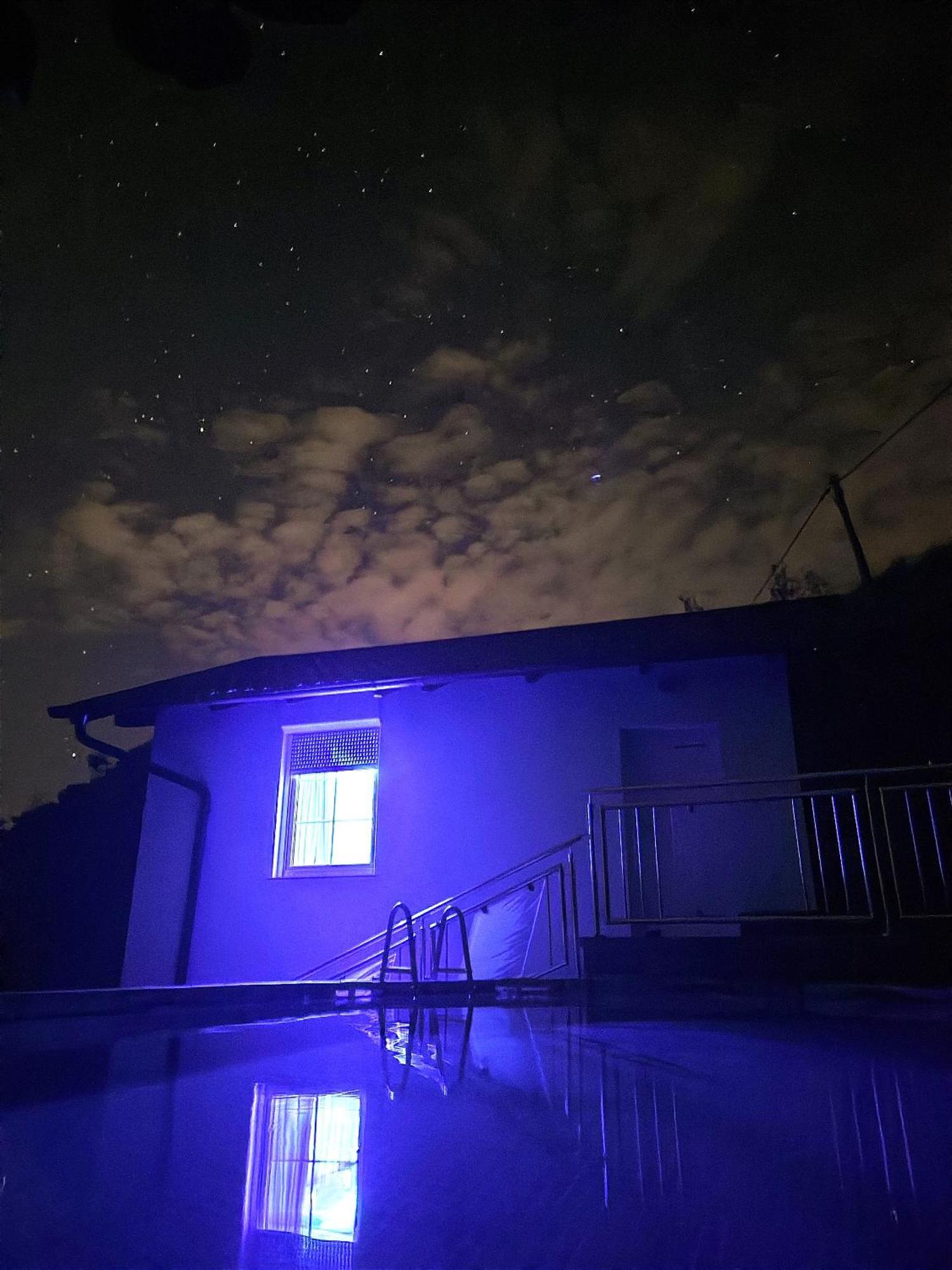 Wellness Pod Zvezdami, - Private Apartment Maribor